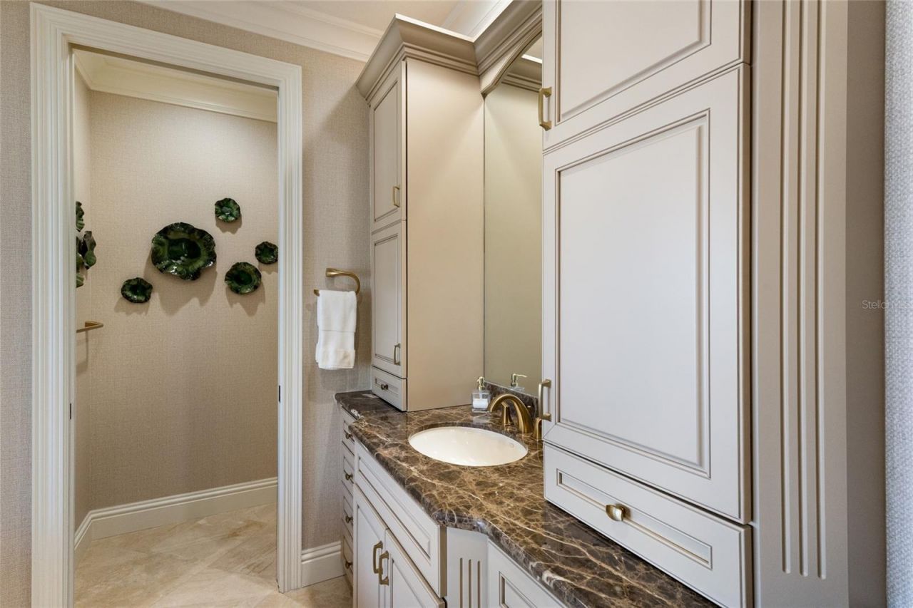 617 N Owl Drive, Sarasota, FL 34236 Photo