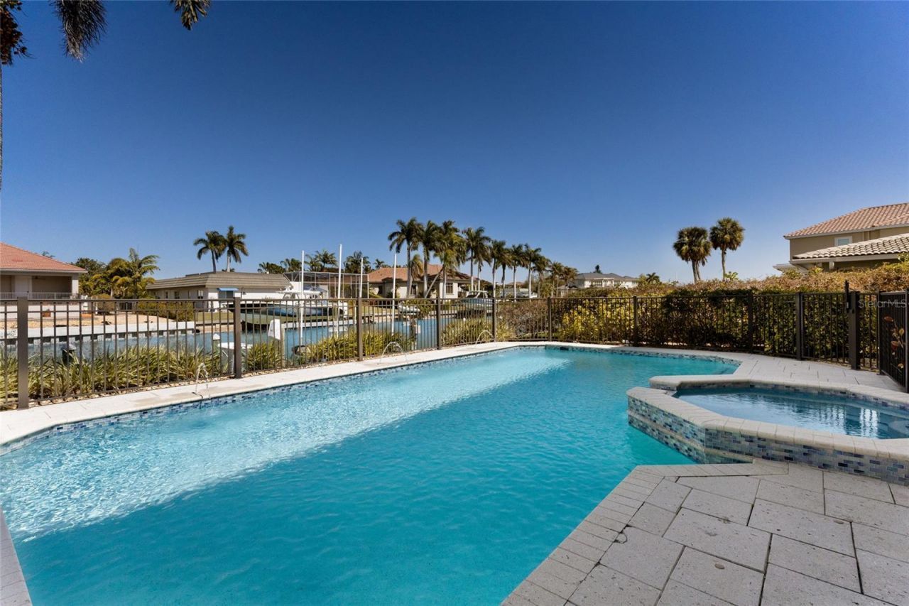 617 N Owl Drive, Sarasota, FL 34236 Photo