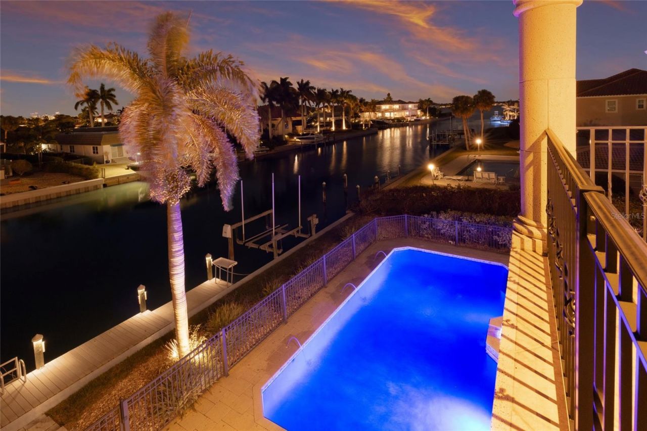 617 N Owl Drive, Sarasota, FL 34236 Photo