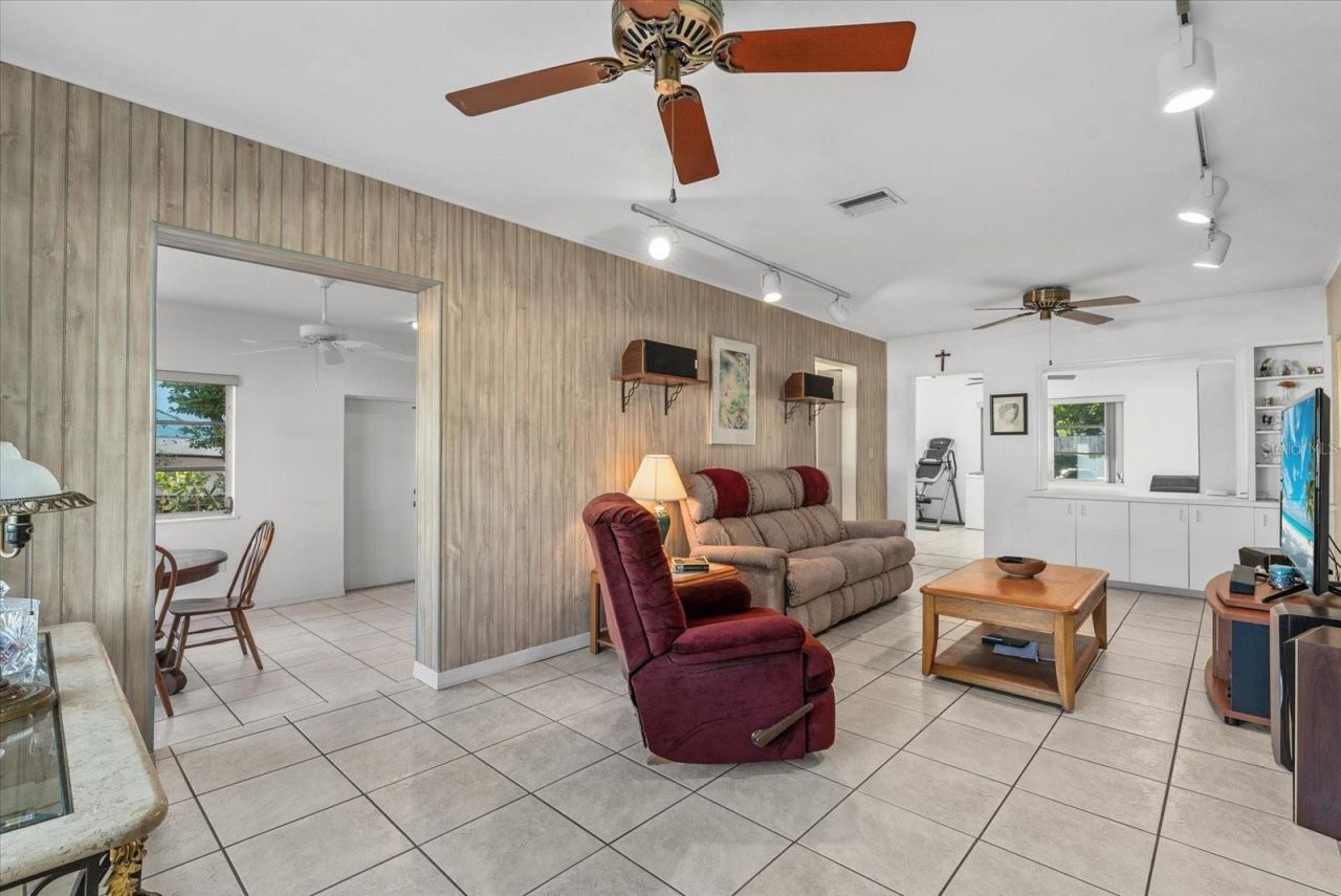 1602 27th Street W, Bradenton, FL 34205 Photo