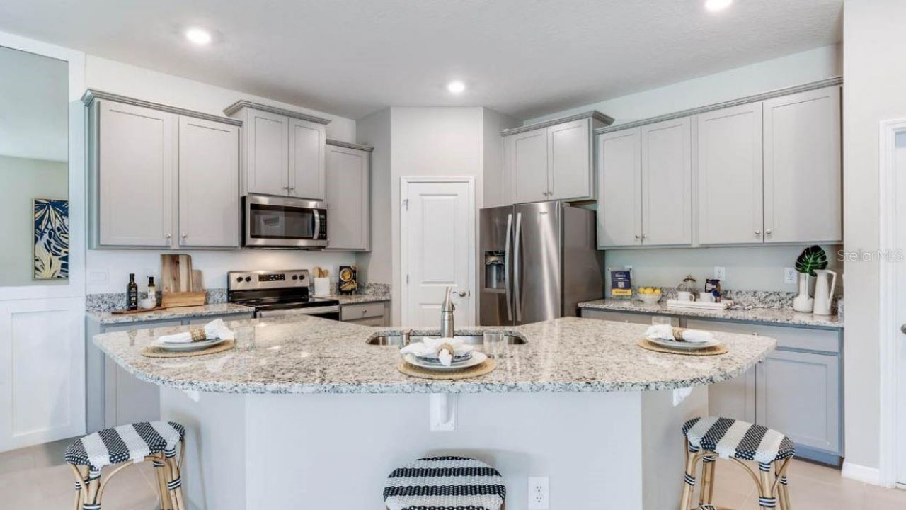 15723 8th Place E, Bradenton, FL 34212 Photo