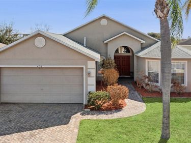 457 KNIGHTSBRIDGE CIRCLE , DAVENPORT, FL 33896