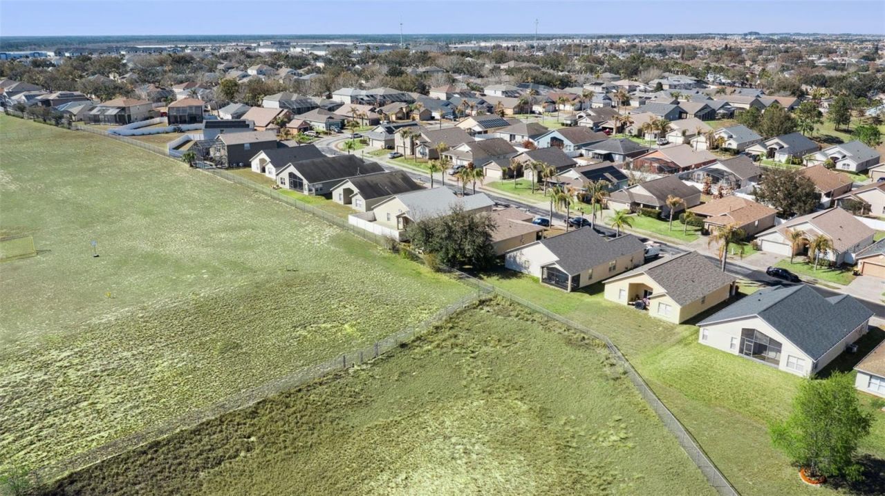 457 Knightsbridge Circle , Davenport, FL 33896 Photo