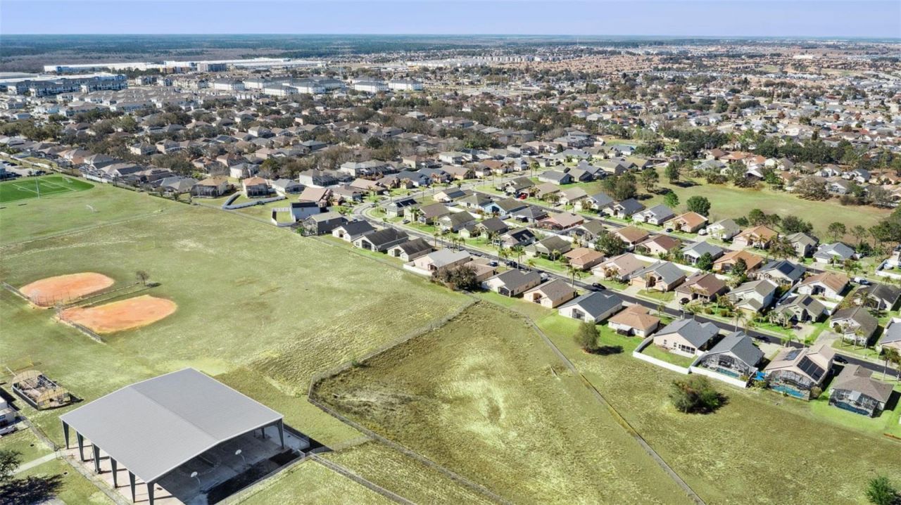 457 Knightsbridge Circle , Davenport, FL 33896 Photo