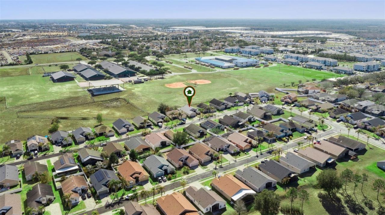 457 Knightsbridge Circle , Davenport, FL 33896 Photo