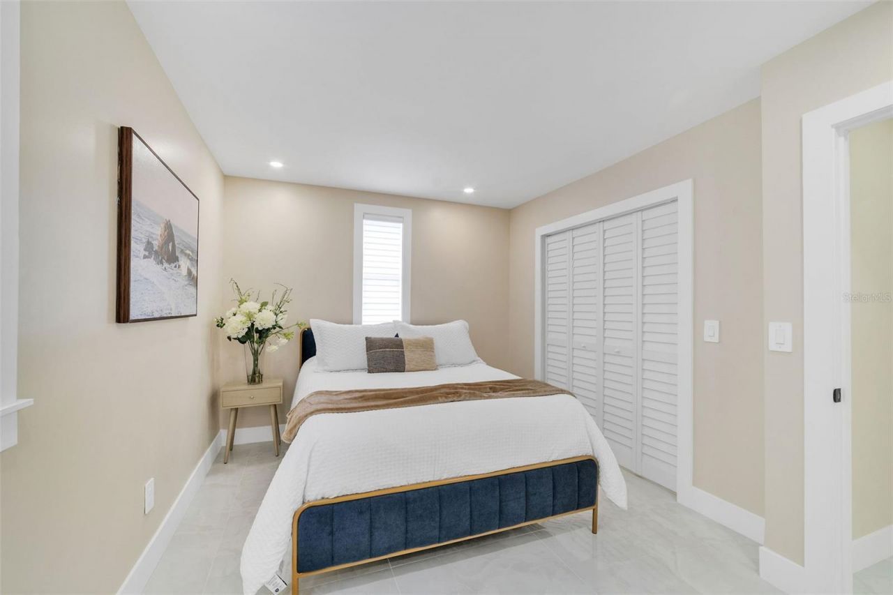 4518 W Idlewild Avenue, Tampa, FL 33614 Photo