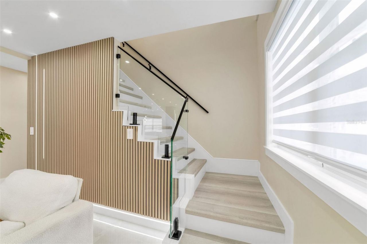 4518 W Idlewild Avenue, Tampa, FL 33614 Photo