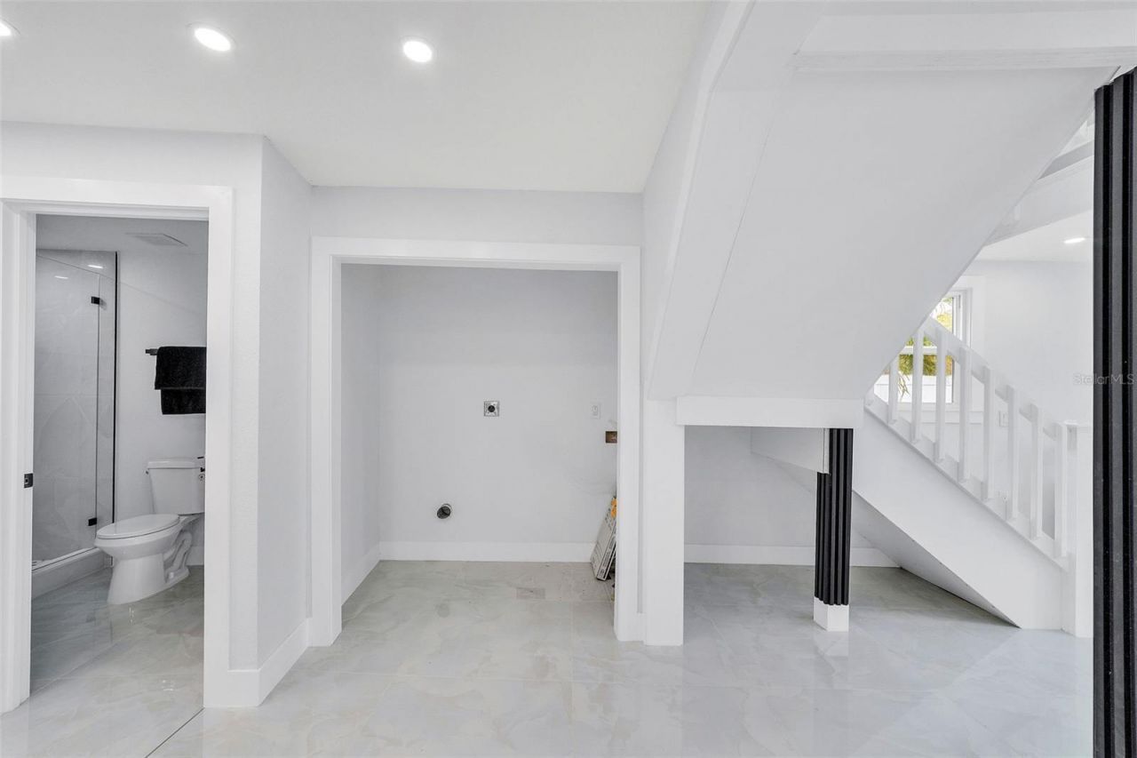 4518 W Idlewild Avenue, Tampa, FL 33614 Photo