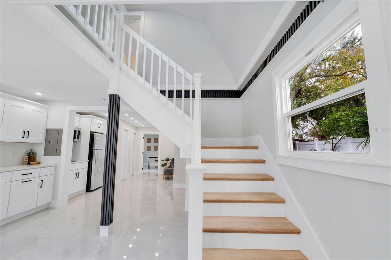 4518 W Idlewild Avenue, Tampa, FL 33614 Photo