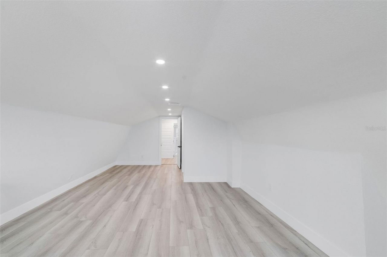 4518 W Idlewild Avenue, Tampa, FL 33614 Photo