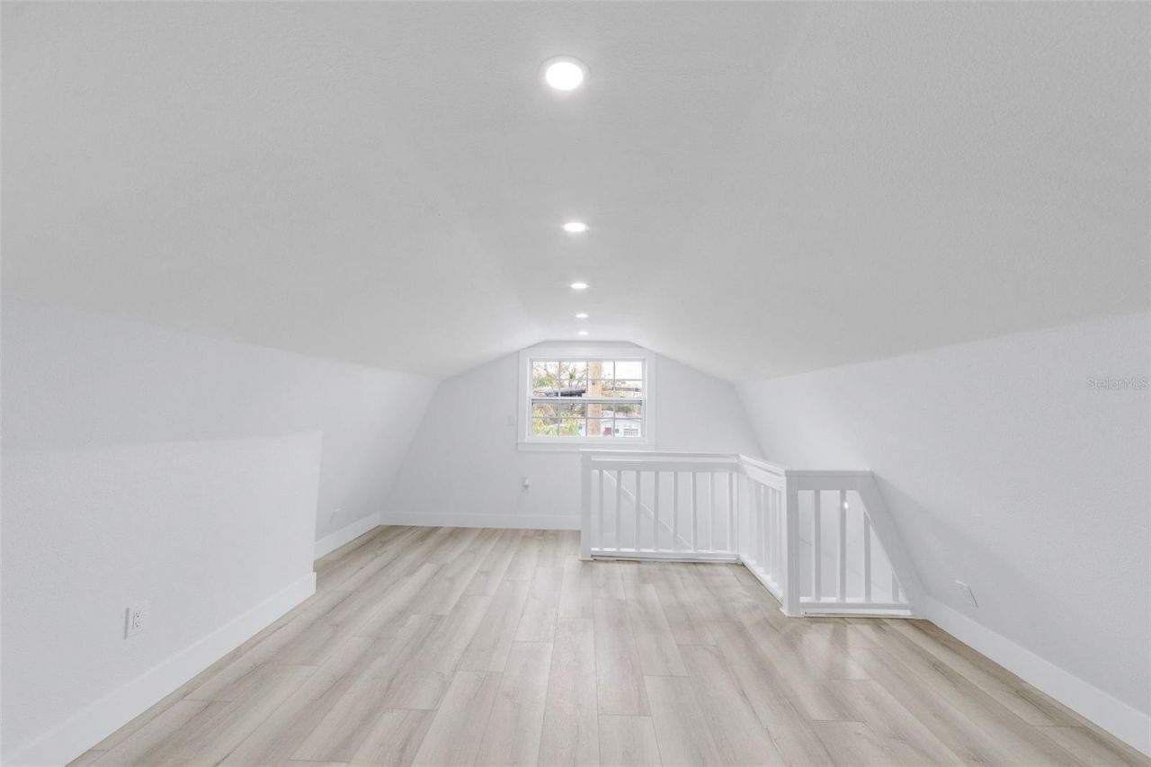 4518 W Idlewild Avenue, Tampa, FL 33614 Photo