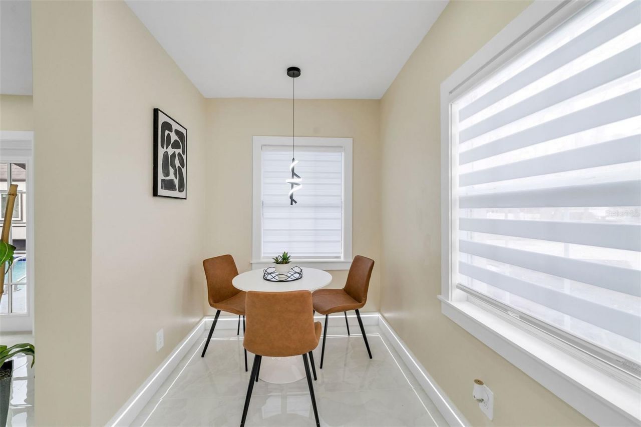 4518 W Idlewild Avenue, Tampa, FL 33614 Photo