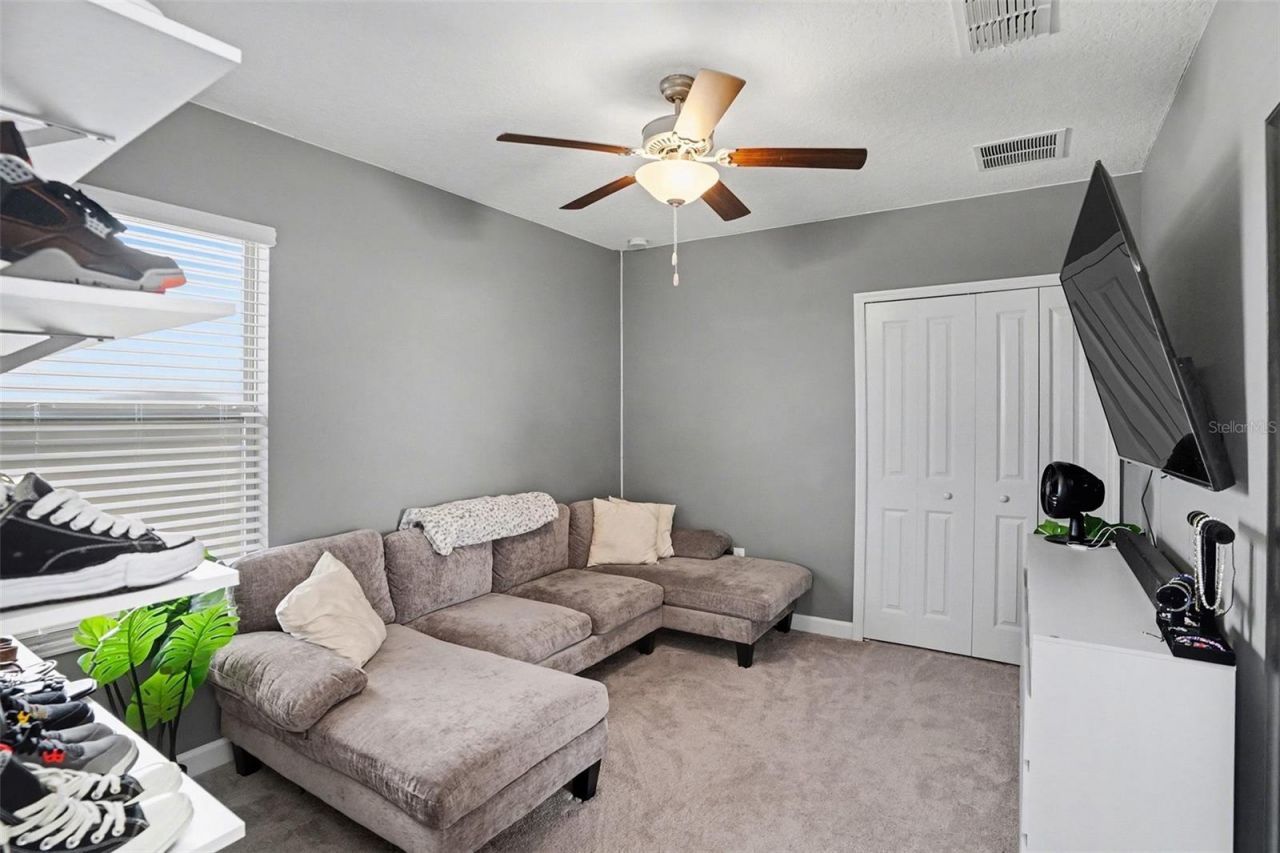 9422 Channing Hill Drive, Ruskin, FL 33573 Photo