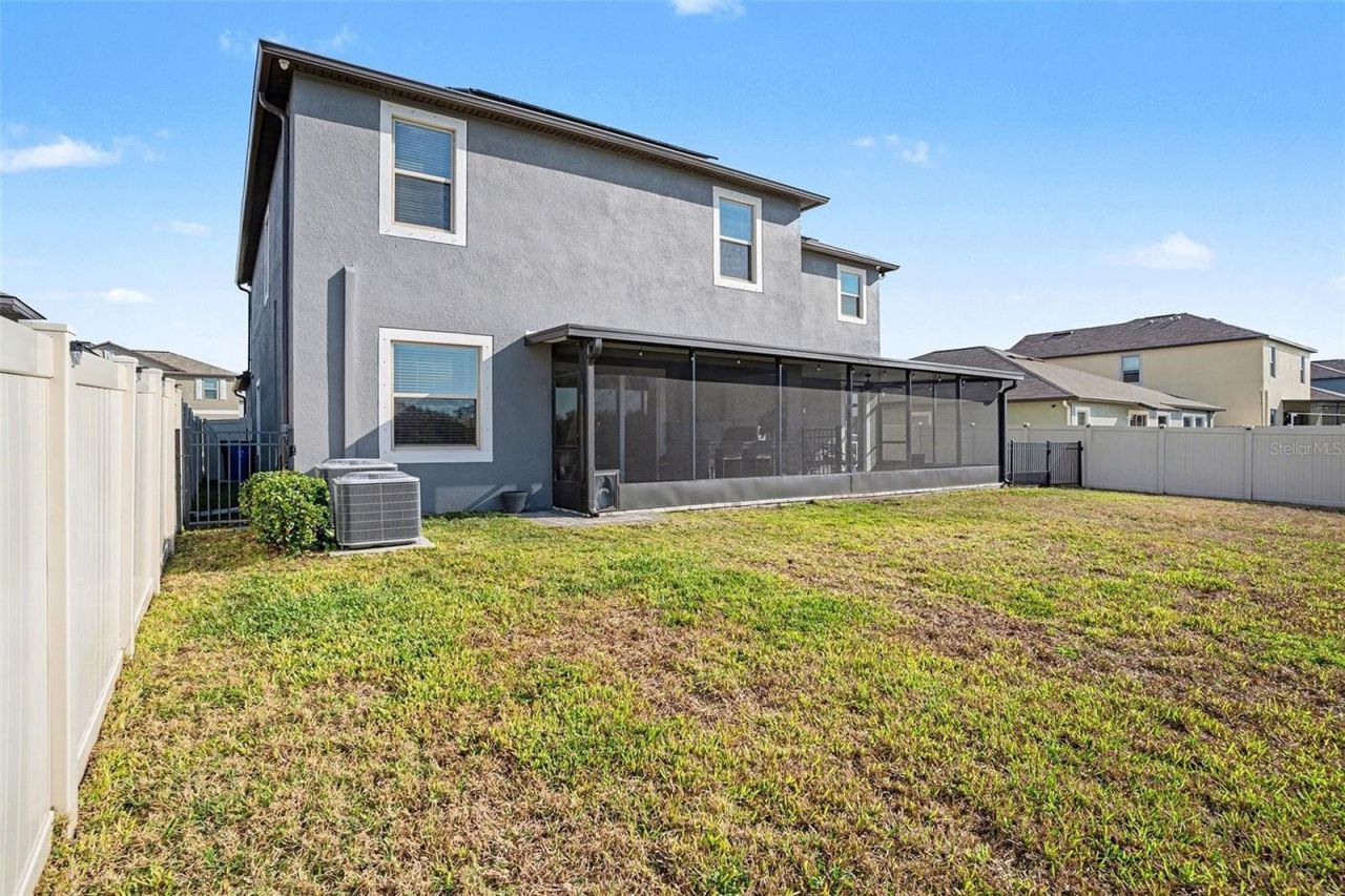 9422 Channing Hill Drive, Ruskin, FL 33573 Photo