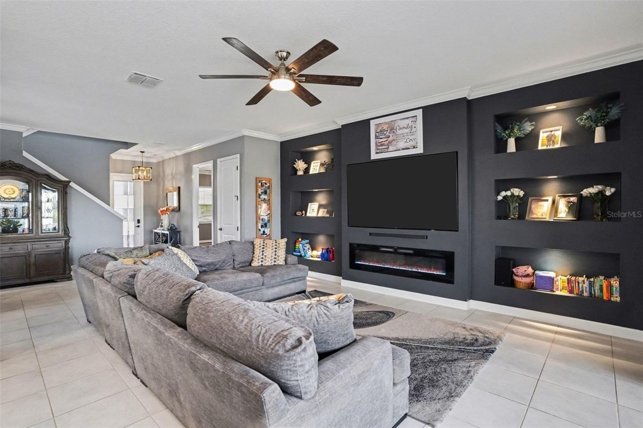 9422 Channing Hill Drive, Ruskin, FL 33573 Photo