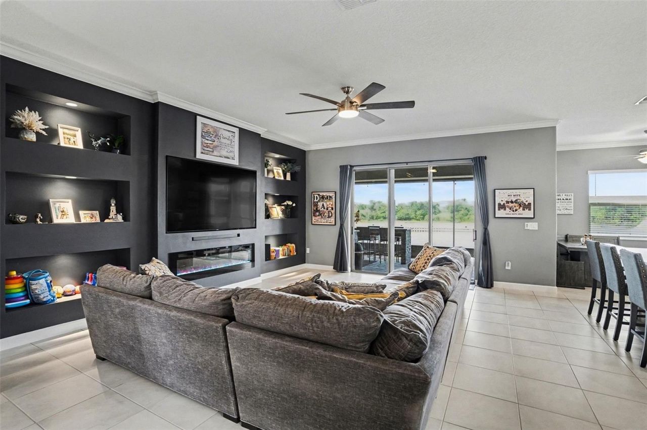 9422 Channing Hill Drive, Ruskin, FL 33573 Photo