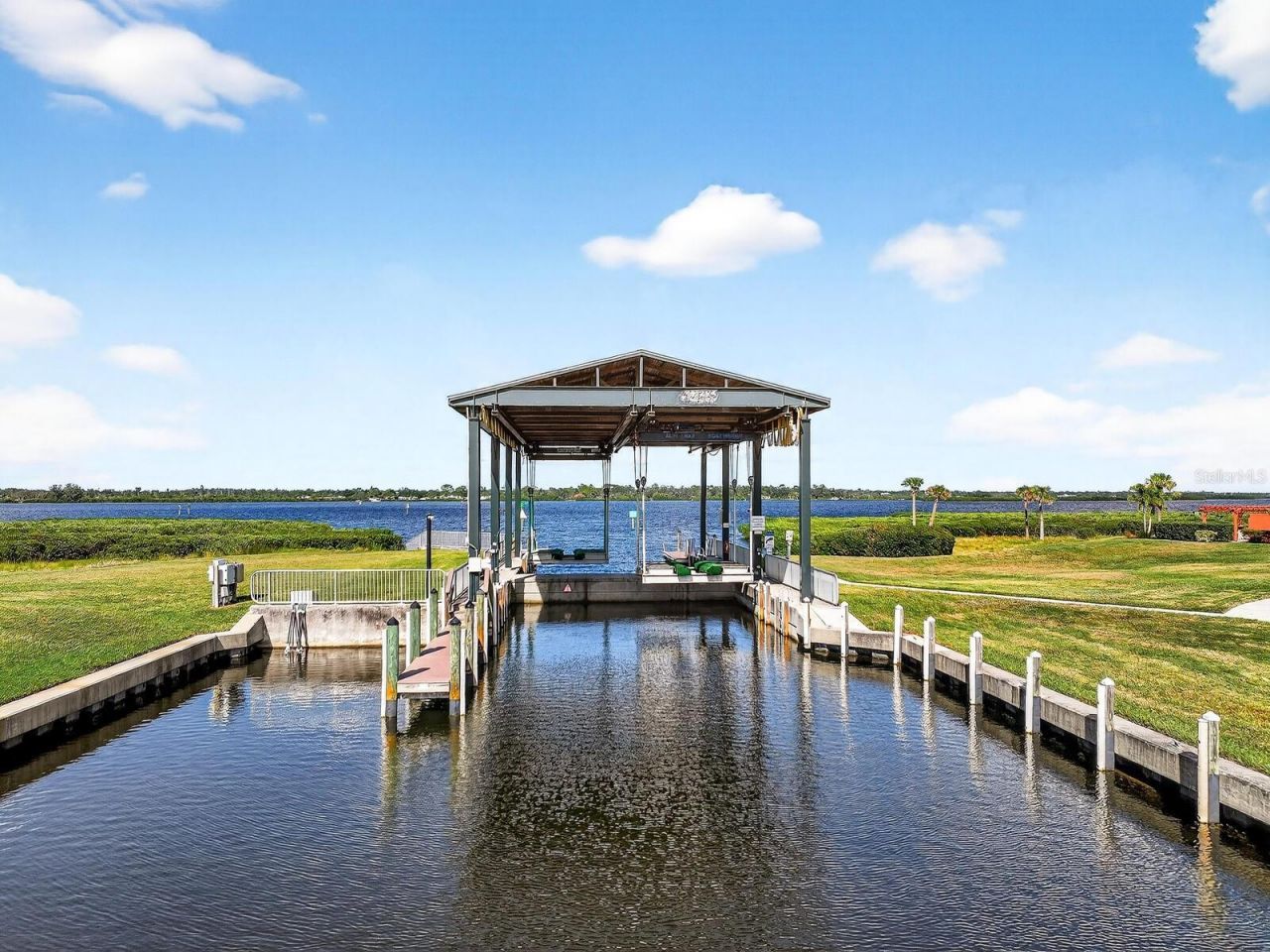 5611 Tidewater Preserve Boulevard, Bradenton, FL 34208 Photo