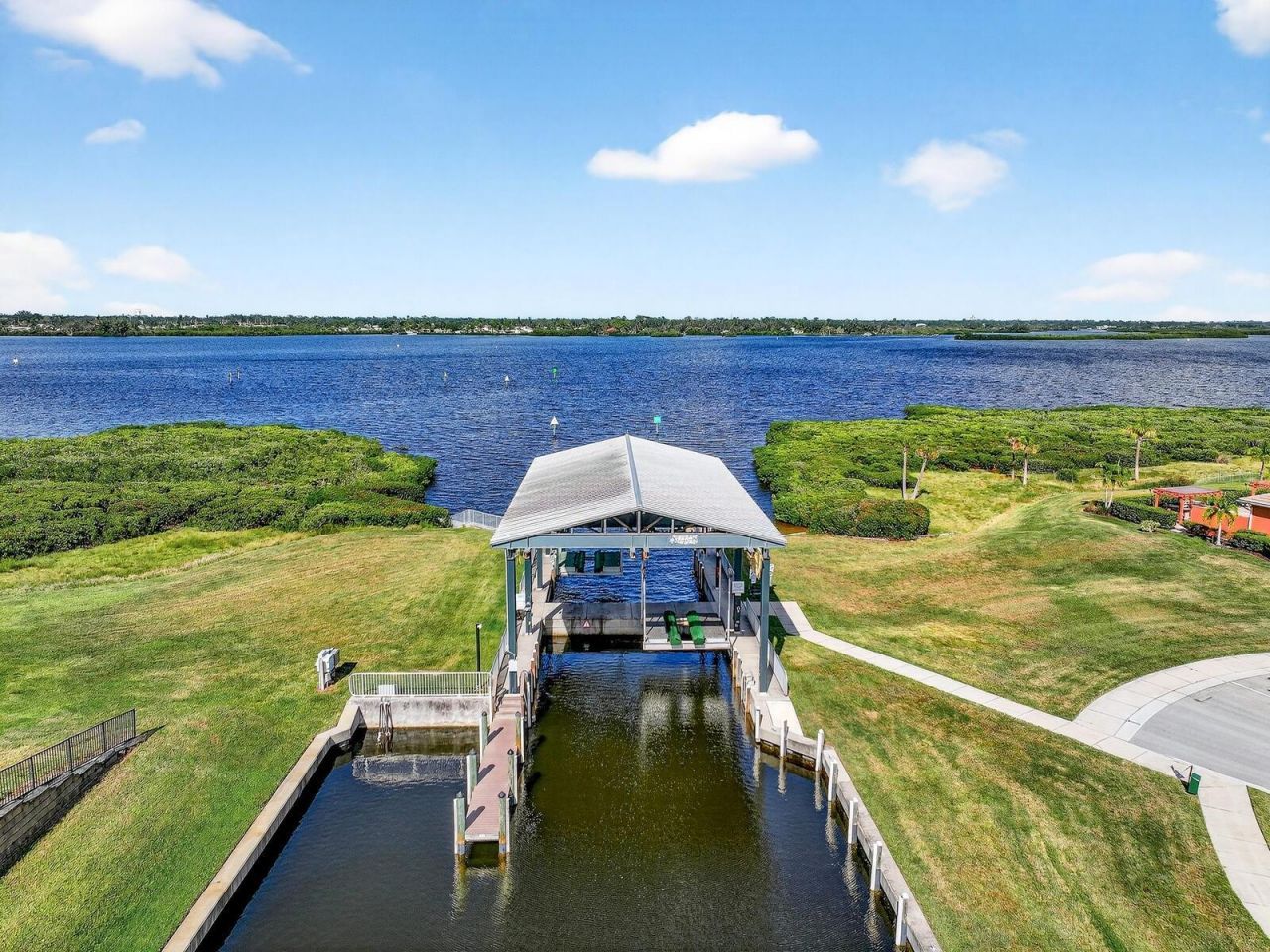 5611 Tidewater Preserve Boulevard, Bradenton, FL 34208 Photo