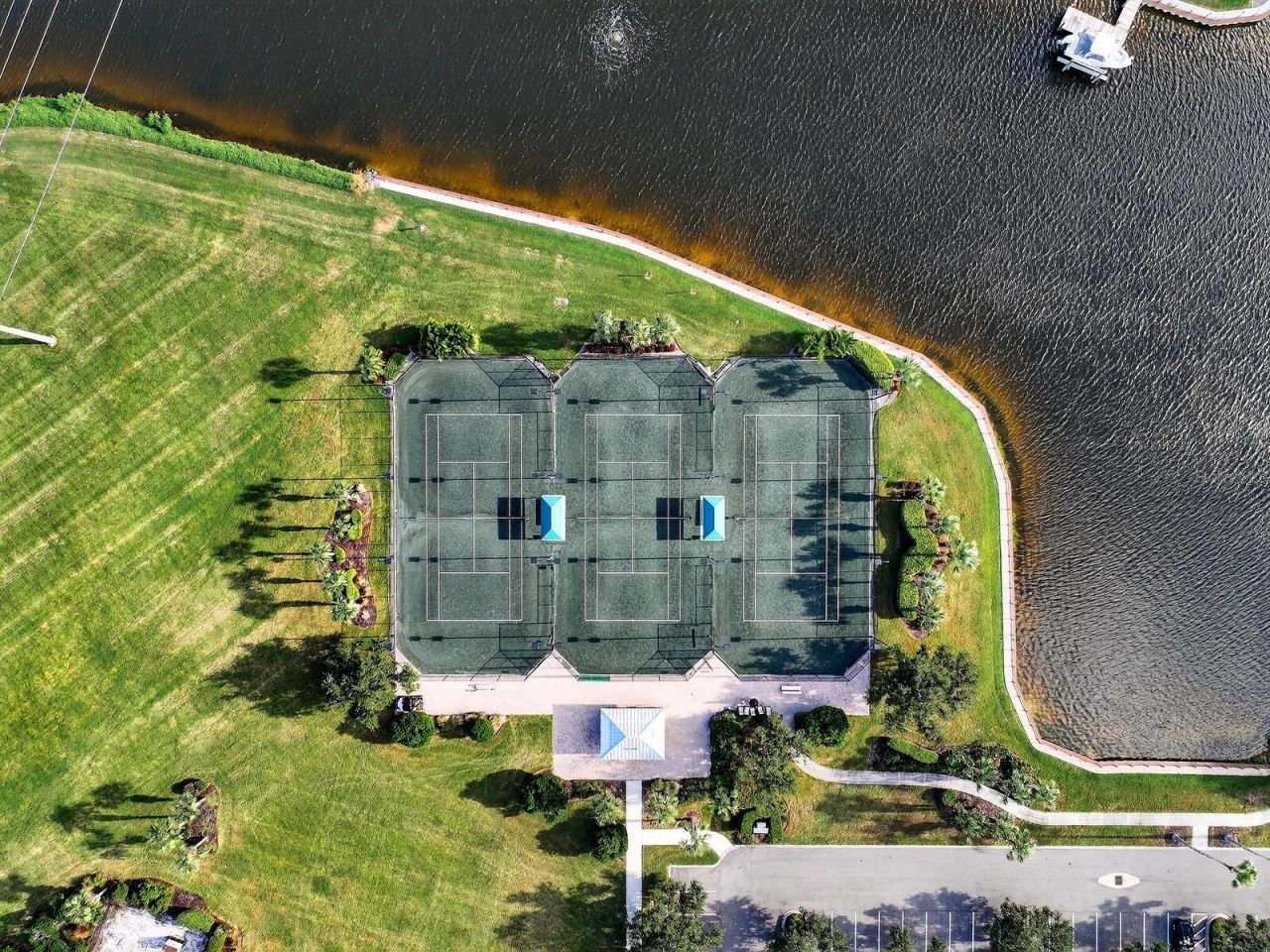 5611 Tidewater Preserve Boulevard, Bradenton, FL 34208 Photo
