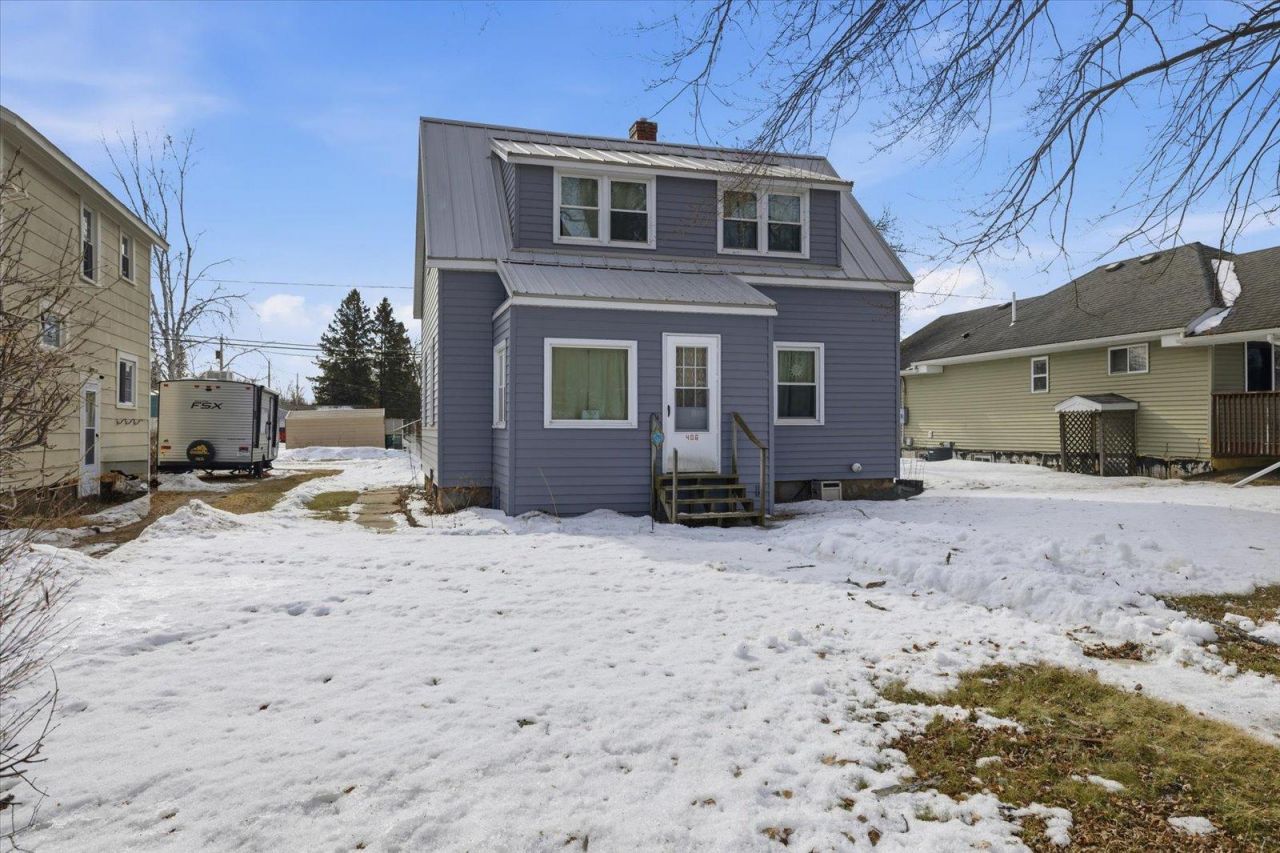 406 Alice Avenue, Marble, MN 55764 Main Photo