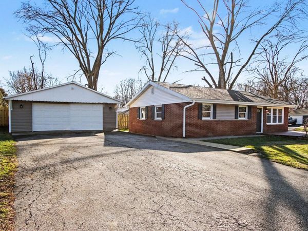 1700 Clayton Street, Valparaiso, IN 46383