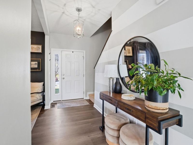 3169 Yellow Finch Way, Columbus, OH 43231 Photo 4