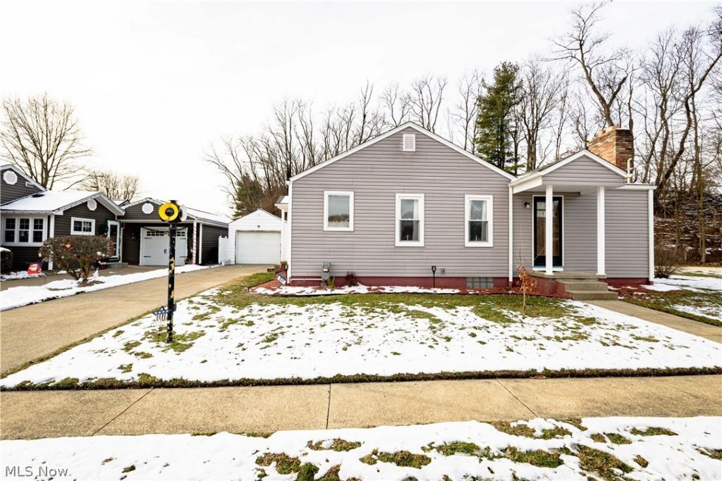 531 Avondale Street , Malvern, OH 44644 Main Photo