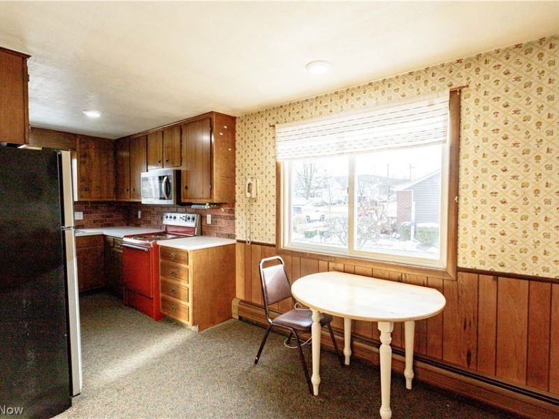 531 Avondale Street , Malvern, OH 44644 Photo 10