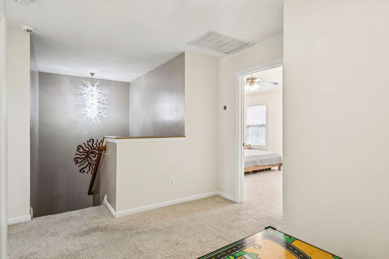 1466 Hamlin Park Circle Photo 14