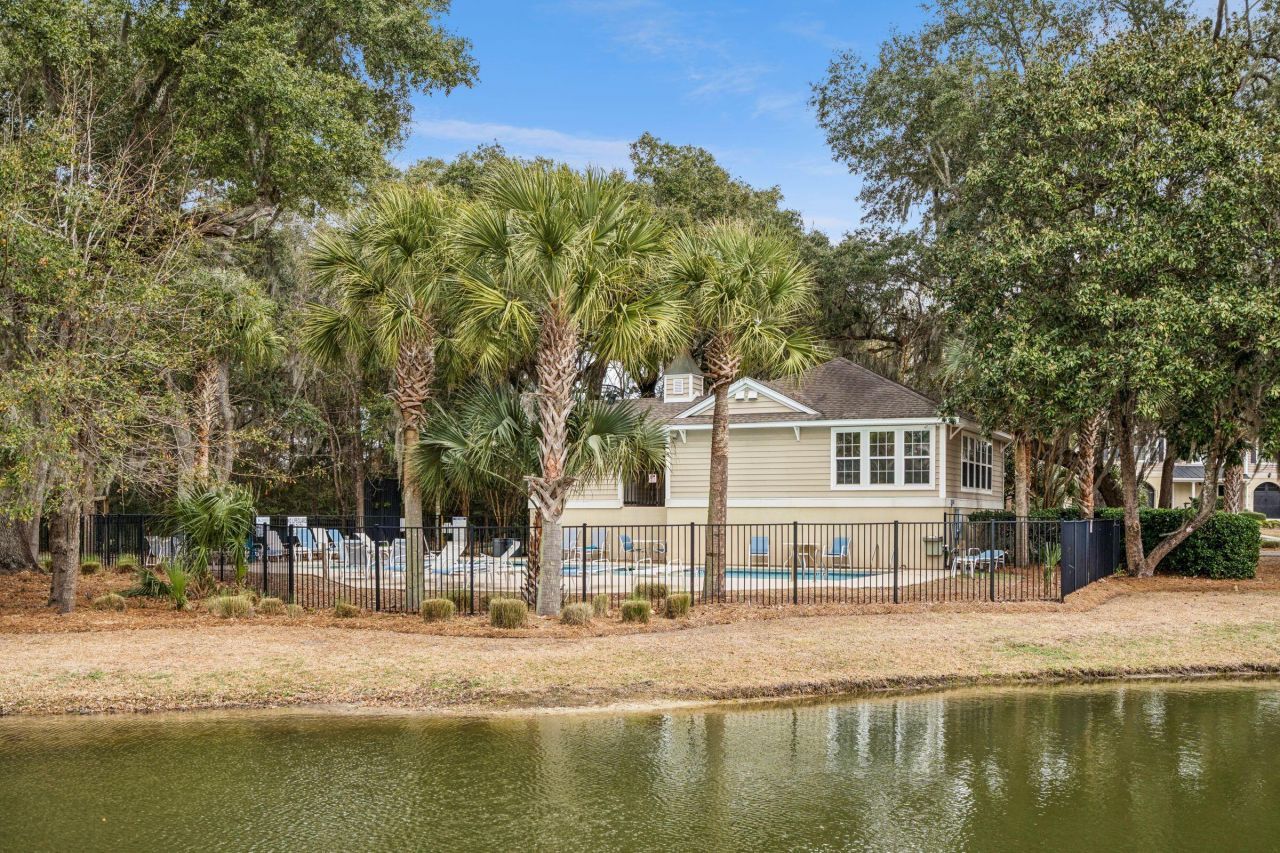 1466 Hamlin Park Circle Photo 27