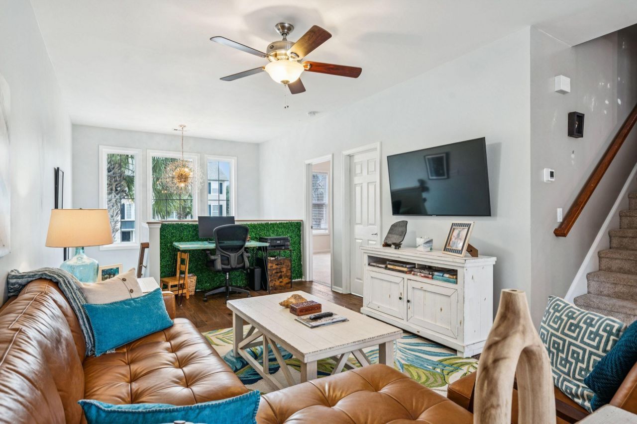 1466 Hamlin Park Circle Photo 6