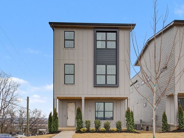 2160 Summitt Ave , Nashville, TN 37218