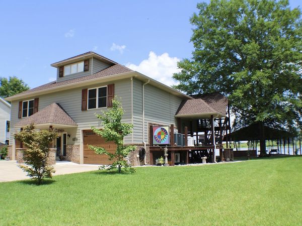 20024 Walnut Main St, Aberdeen, MS 39730