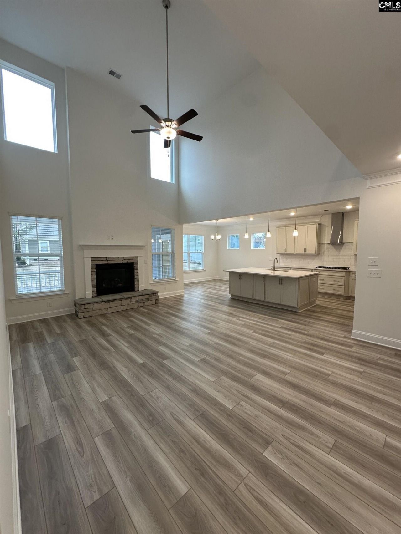 121 Playground Road  Photo 17