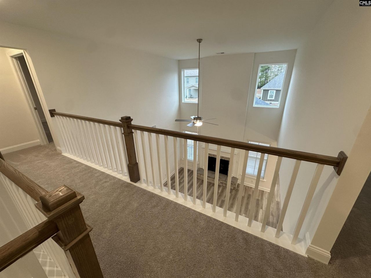 121 Playground Road  Photo 32