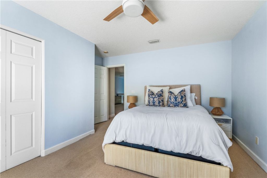 909 Bahia Mar Road, Vero Beach, FL 32963 Photo