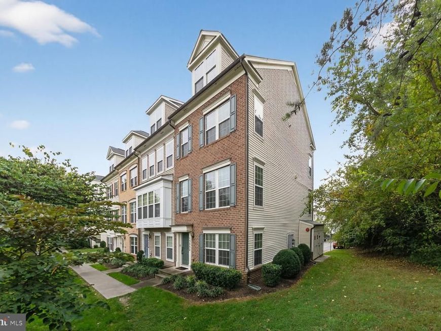13252 Shawnee Lane , Unit 204, Clarksburg, MD 20871 Main Photo
