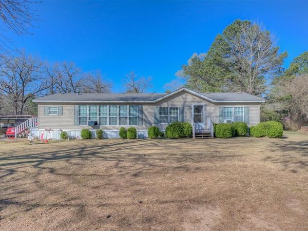 8200 Calm Street, Shreveport, LA 71107