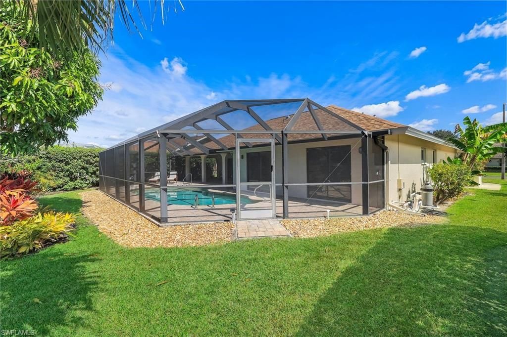 9632 Campbell Cir , Naples, FL 34109 Photo