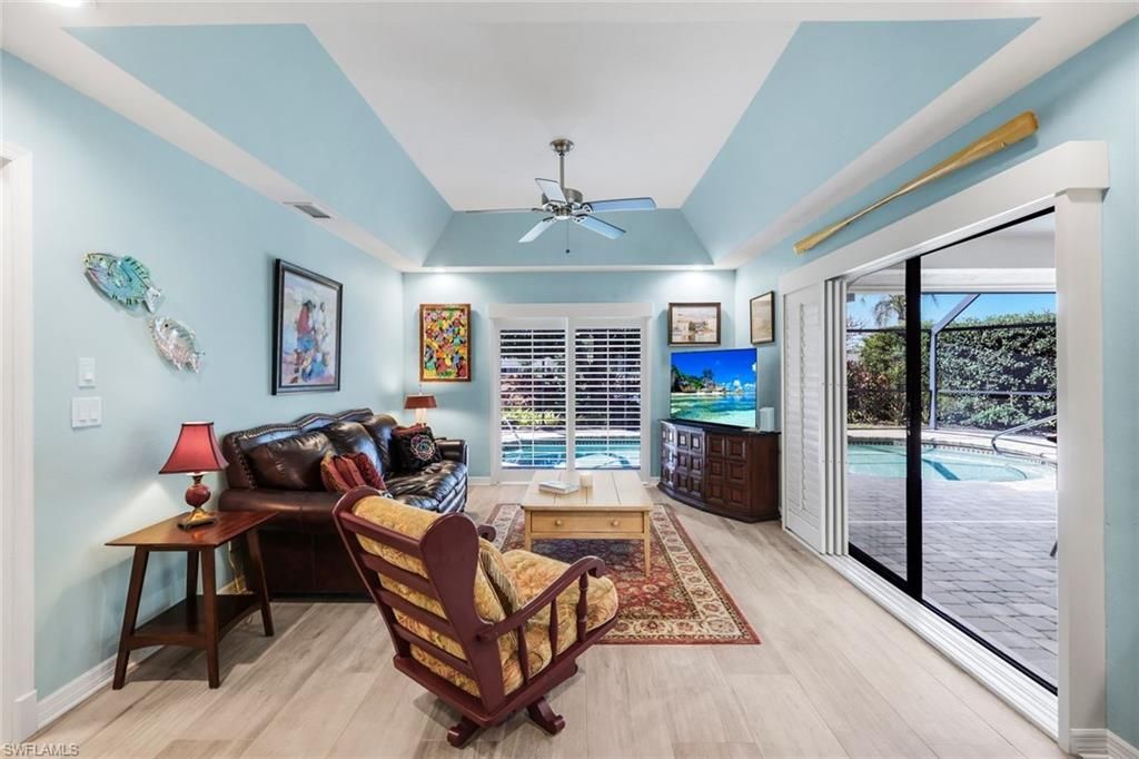 9632 Campbell Cir , Naples, FL 34109 Photo