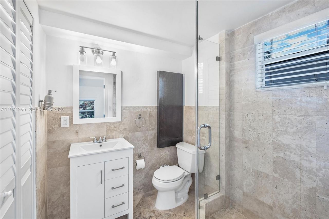 4150 Ventura Ave, Miami, FL 33133 Photo