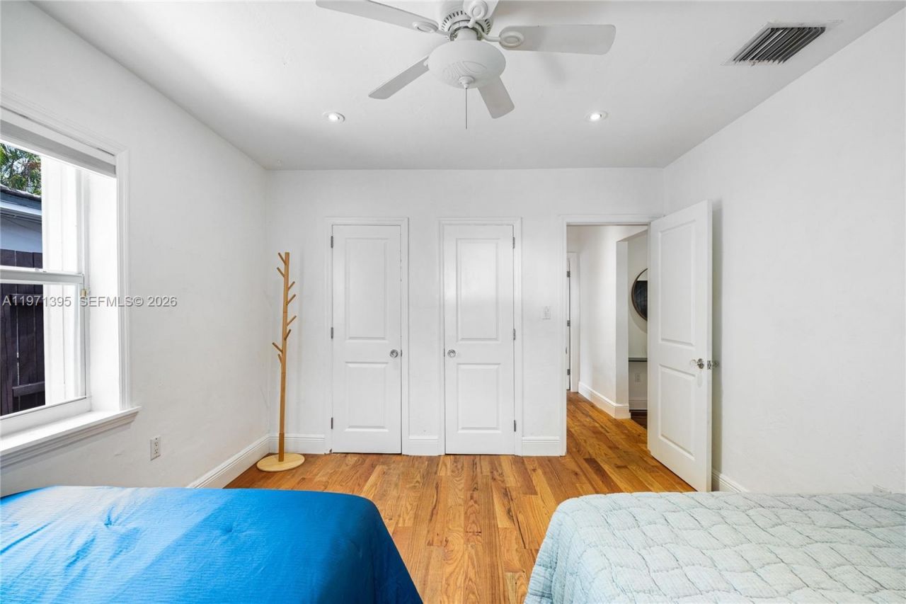 4150 Ventura Ave, Miami, FL 33133 Photo
