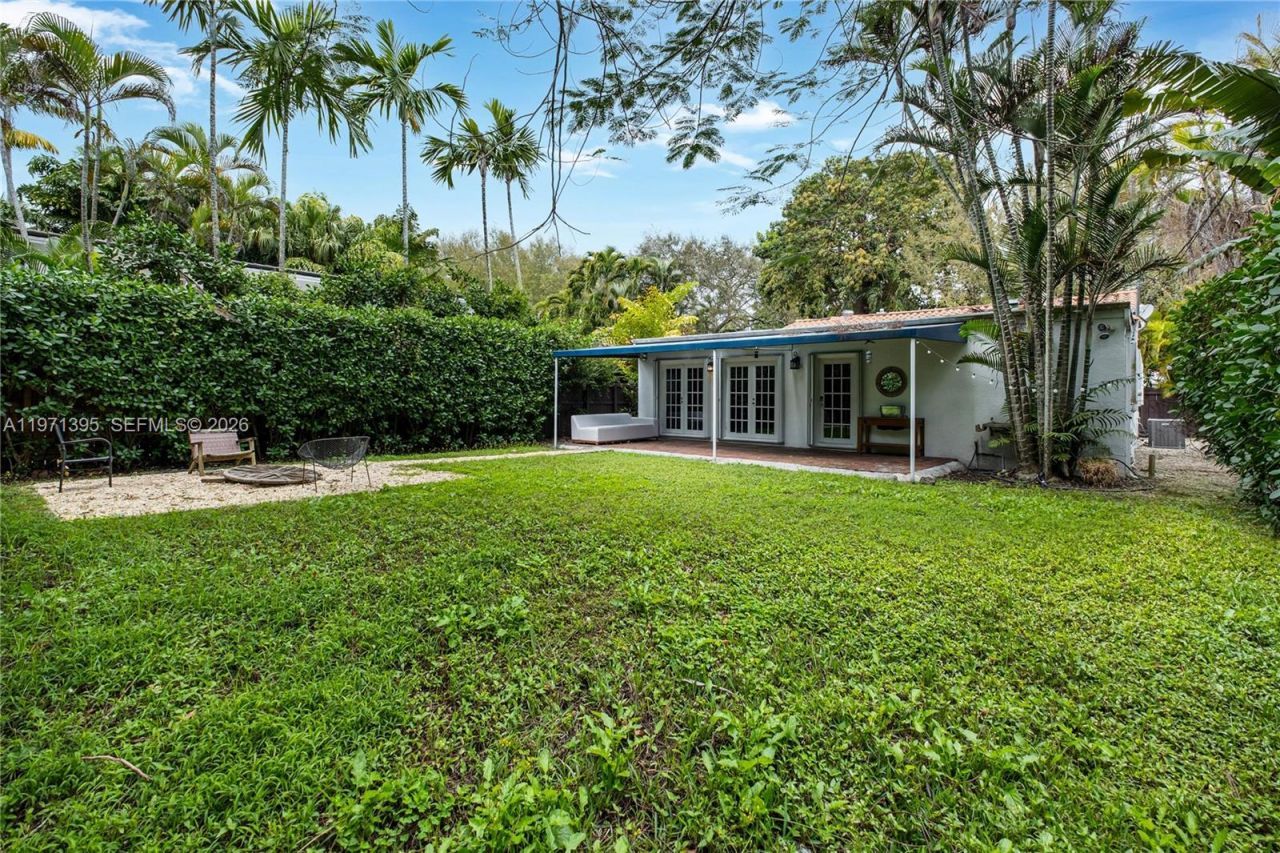 4150 Ventura Ave, Miami, FL 33133 Photo