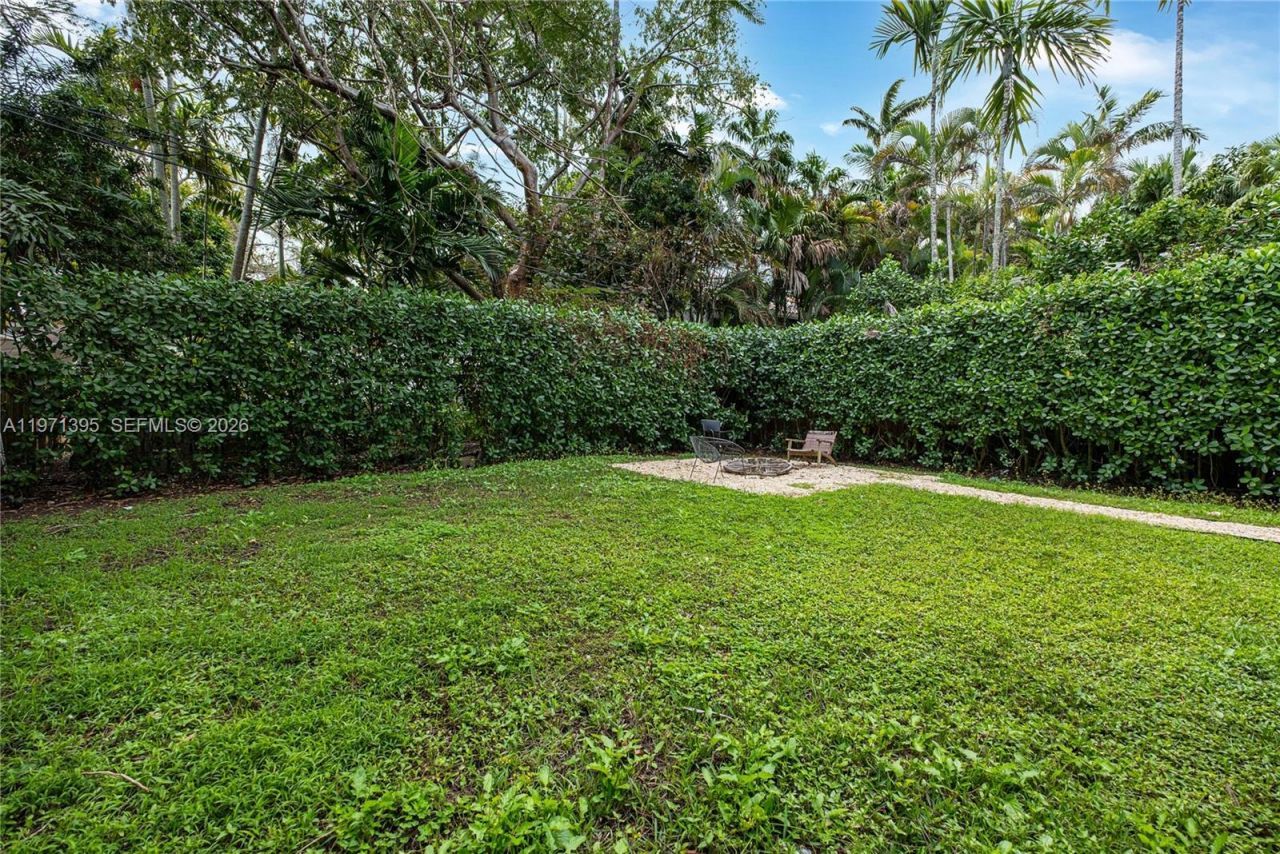 4150 Ventura Ave, Miami, FL 33133 Photo