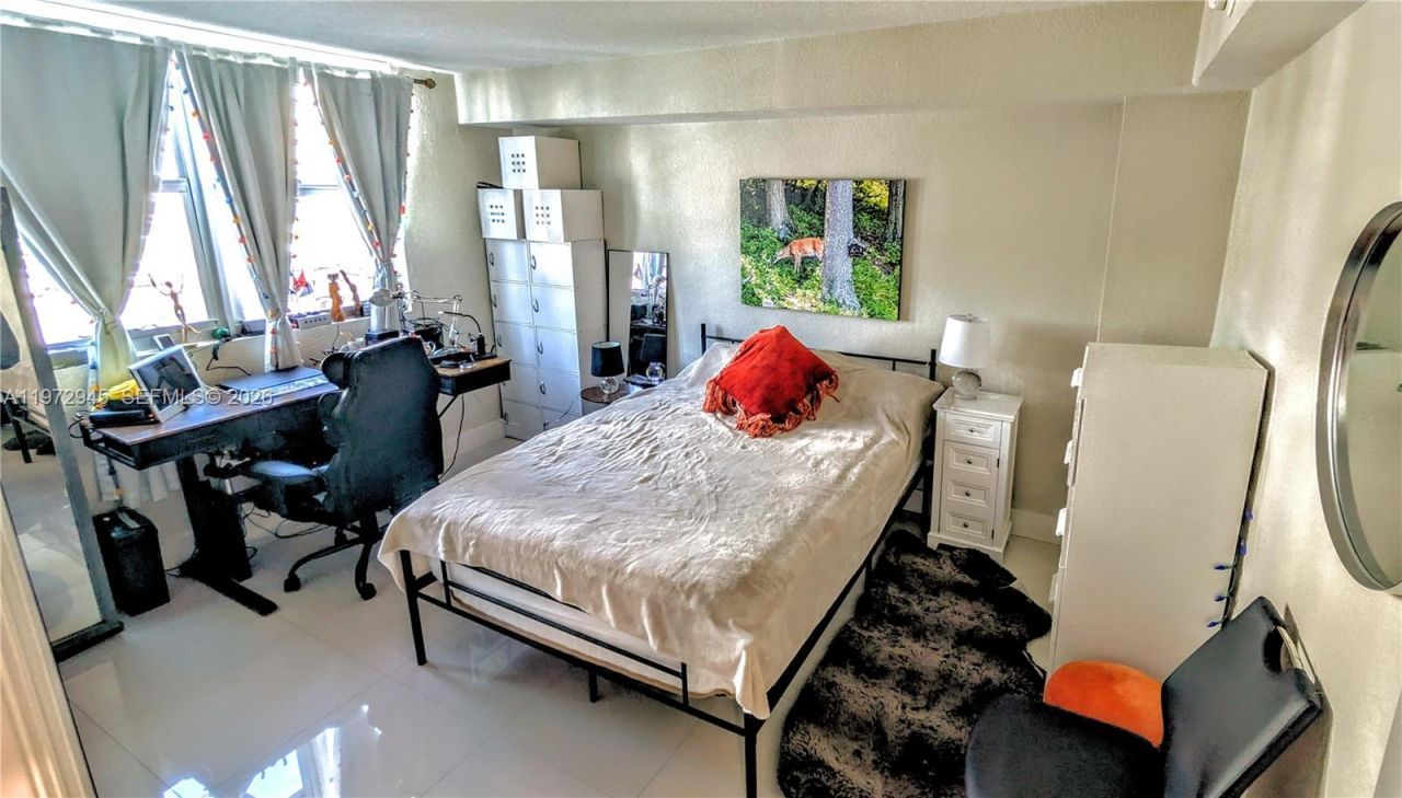 7501 E Treasure Dr , Unit 2M, North Bay Village, FL 33141 Photo