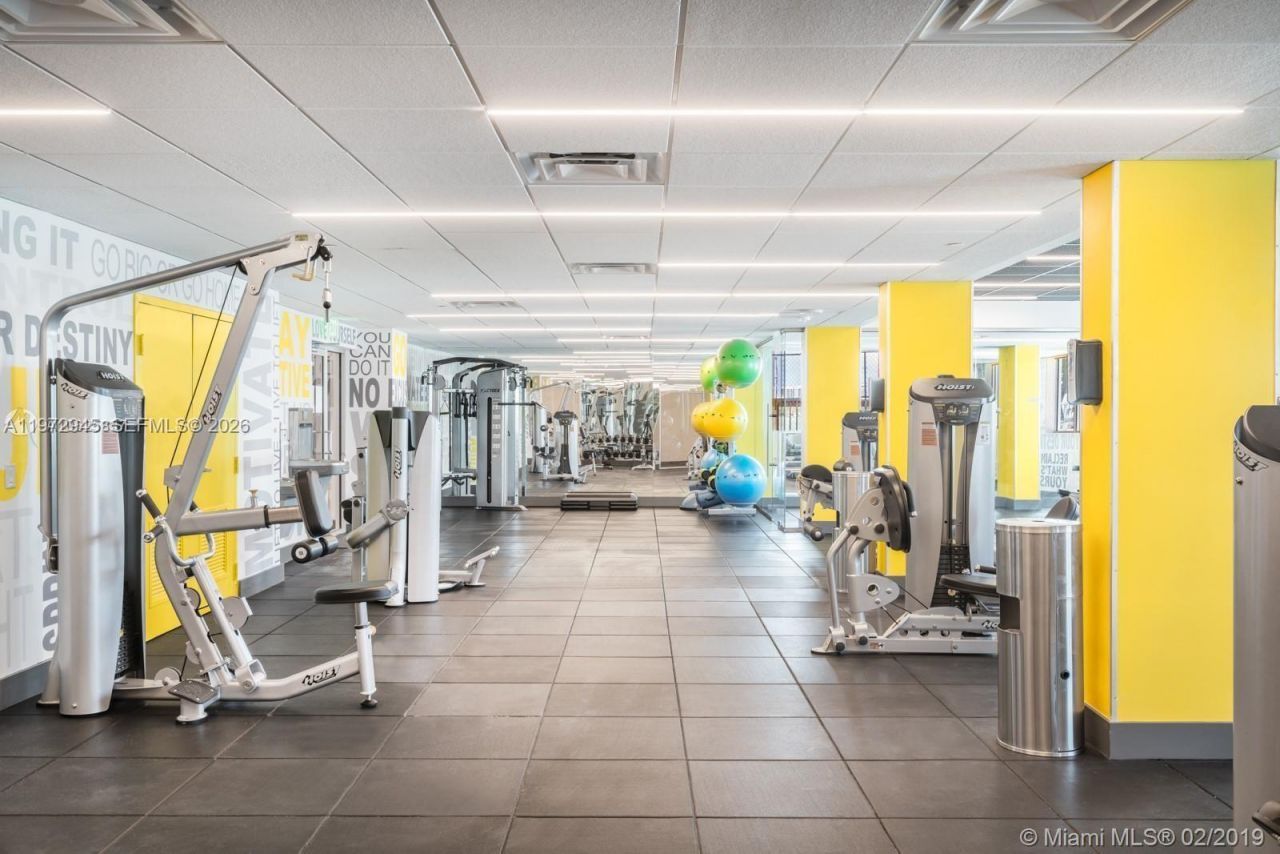 7501 E Treasure Dr , Unit 2M, North Bay Village, FL 33141 Photo