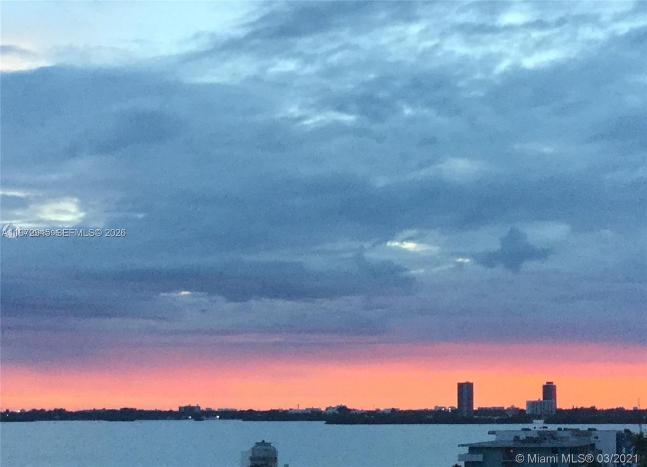 7501 E Treasure Dr , Unit 2M, North Bay Village, FL 33141 Photo