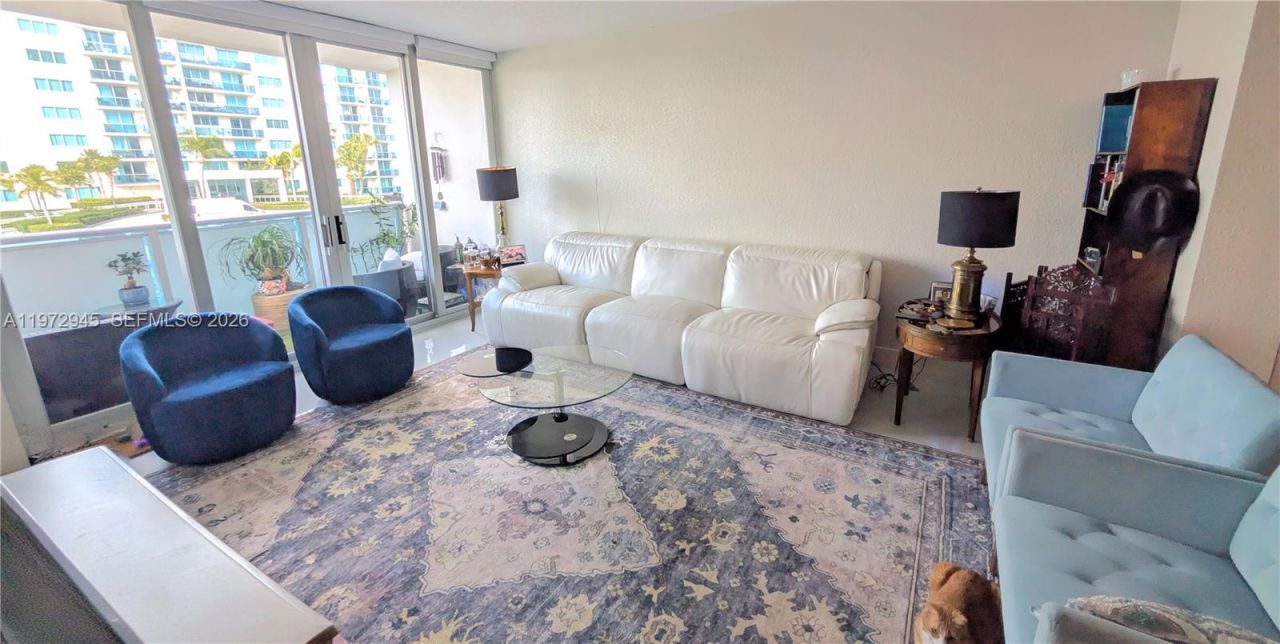 7501 E Treasure Dr , Unit 2M, North Bay Village, FL 33141 Photo