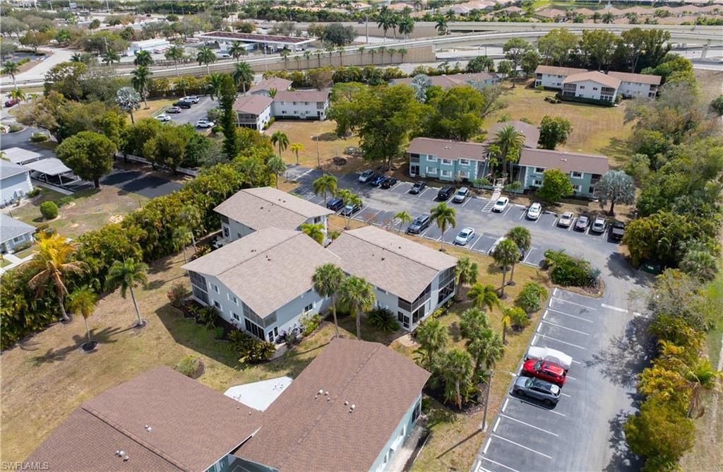 8141 Country Rd, Unit 202, Fort Myers, FL 33919 Photo