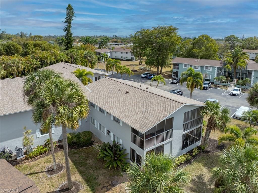 8141 Country Rd, Unit 202, Fort Myers, FL 33919 Photo